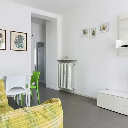 Principe Eugenio Apartment Milan